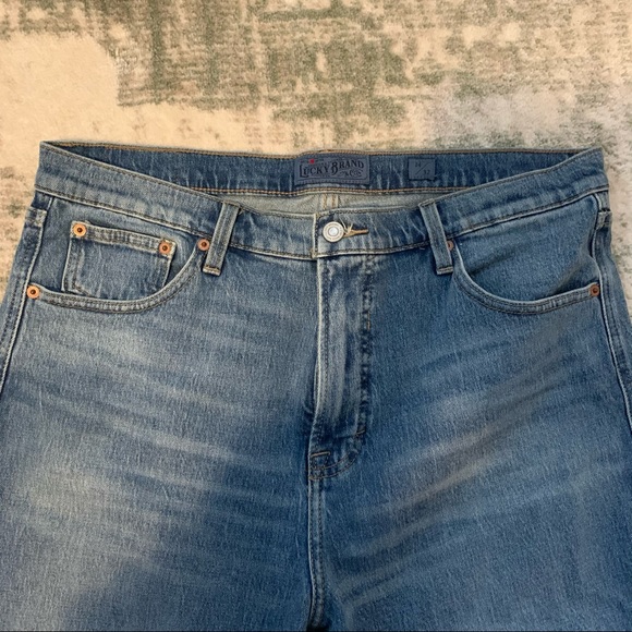 Lucky Brand jeans Authentic Straight Crop - Picture 6 of 7